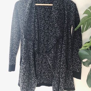 Leopard open cardigan with pockets